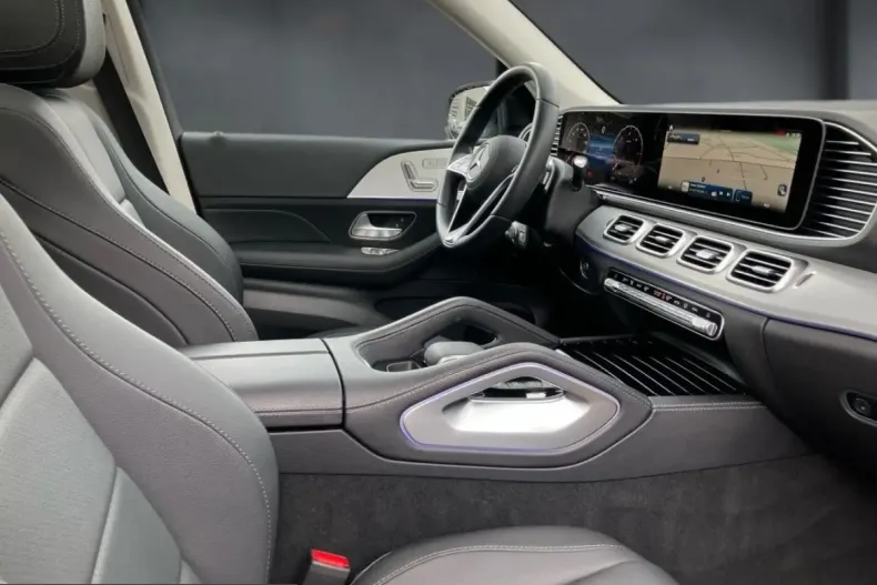 Mercedes-Benz GLE 300 (Clasa GLE) din 2025 cu 21.287 km - oferta MER257633 - foto 18