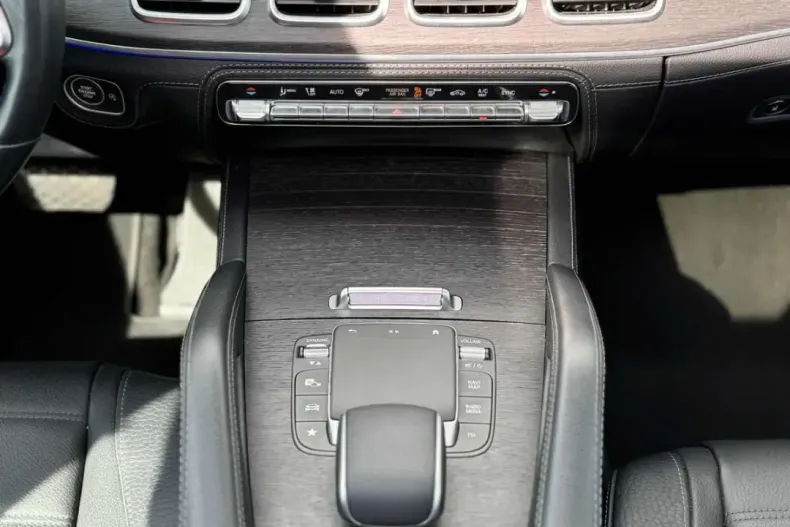 Mercedes-Benz GLE 300 (Clasa GLE) din 2024 cu 21.100 km - oferta MER257634 - foto 12