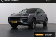 Porsche Cayenne din 2023 cu 65.114 km - oferta POR257638 - foto 1
