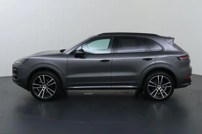 Porsche Cayenne din 2023 cu 65.114 km - oferta POR257638 - foto 5
