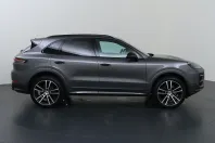 Porsche Cayenne din 2023 cu 65.114 km - oferta POR257638 - foto 6
