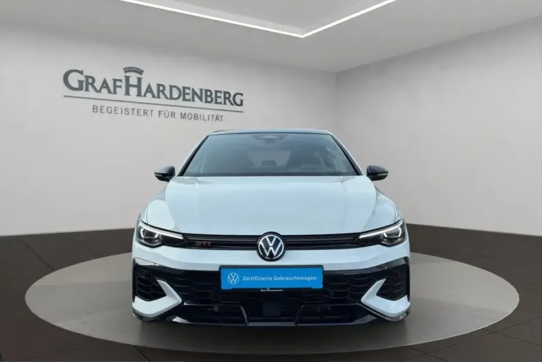 Volkswagen Golf din 2025 cu 18.000 km - oferta VOL257645 - foto 3