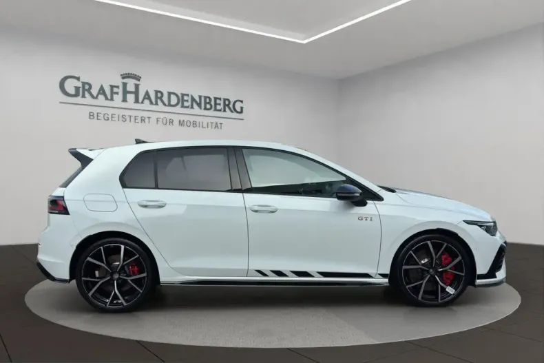 Volkswagen Golf din 2025 cu 18.000 km - oferta VOL257645 - foto 6