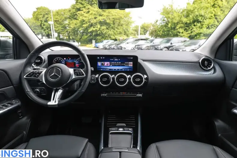 Mercedes-Benz GLA 220 (Clasa GLA) din 2025 cu 8.842 km - oferta MER257663 - foto 4
