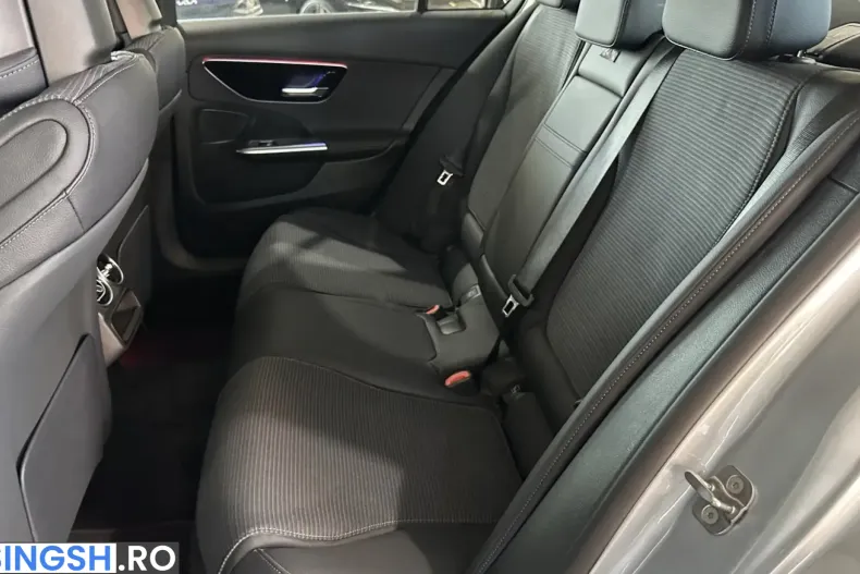 Mercedes-Benz C 220 (Clasa C) din 2025 cu 9.660 km - oferta MER257664 - foto 14