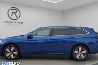 Volkswagen Passat Variant din 2024 cu 12.169 km - oferta VOL257669 - foto 8
