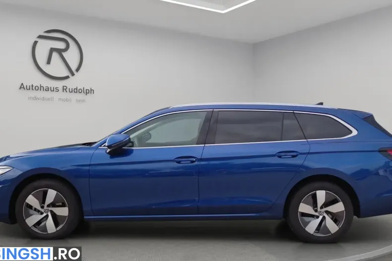 Volkswagen Passat Variant din 2024 cu 12.169 km - oferta VOL257669 - foto 8
