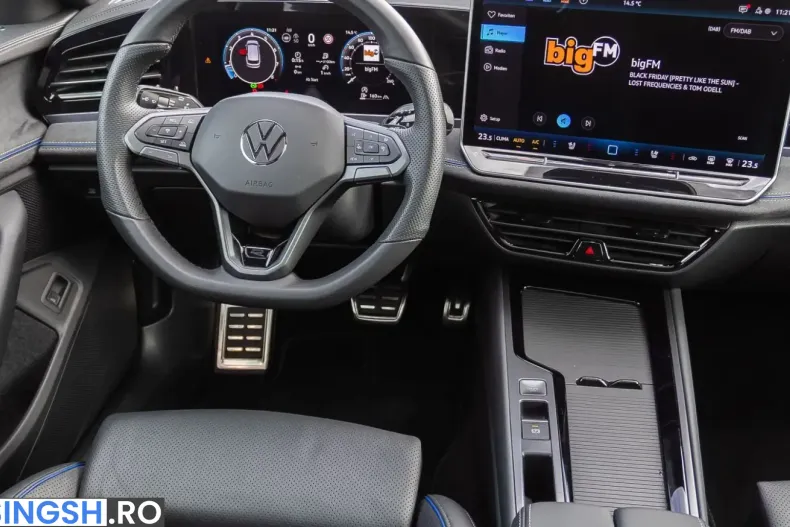 Volkswagen Passat din 2025 cu 11.800 km - oferta VOL257671 - foto 7