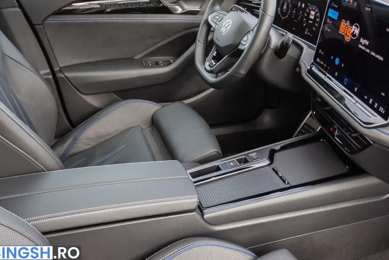 Volkswagen Passat din 2025 cu 11.800 km - oferta VOL257671 - foto 15