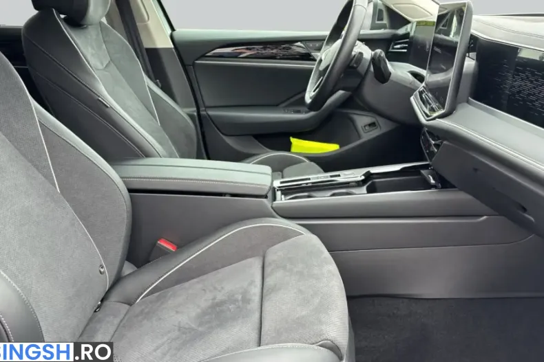 Volkswagen Passat din 2026 cu 6.300 km - oferta VOL257672 - foto 11