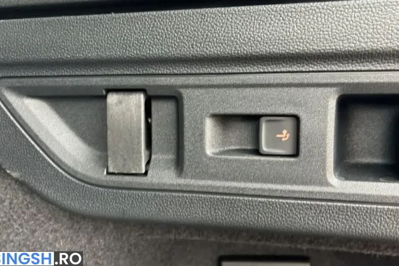 Volkswagen Passat din 2026 cu 6.300 km - oferta VOL257672 - foto 18