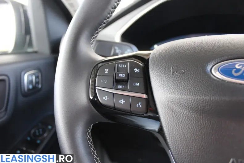 Ford Kuga din 2025 cu 7.970 km - oferta FOR257681 - foto 34