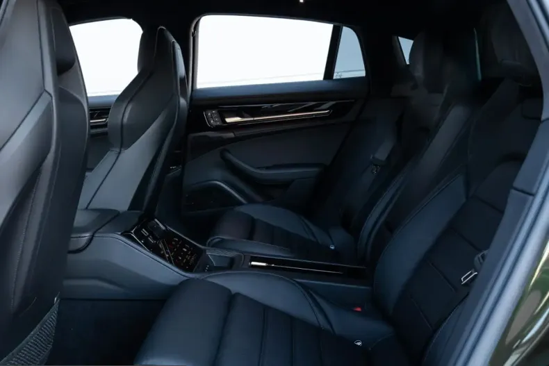 Porsche Panamera din 2024 cu 5.800 km - oferta POR257683 - foto 36