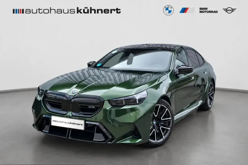 BMW M5 (Seria 5) din 2025 cu 15.930 km - oferta BMW257685 - foto 1