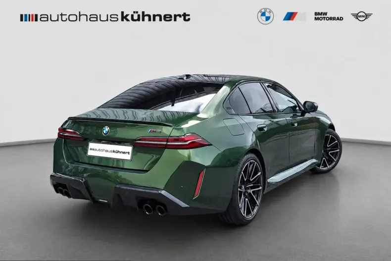 BMW M5 (Seria 5) din 2025 cu 15.930 km - oferta BMW257685 - foto 4