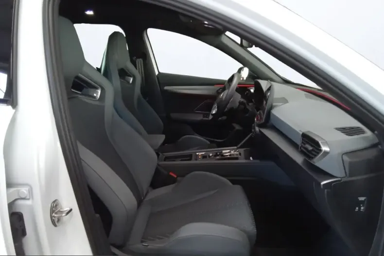 Cupra Formentor din 2025 cu 11.990 km - oferta CUP257689 - foto 8