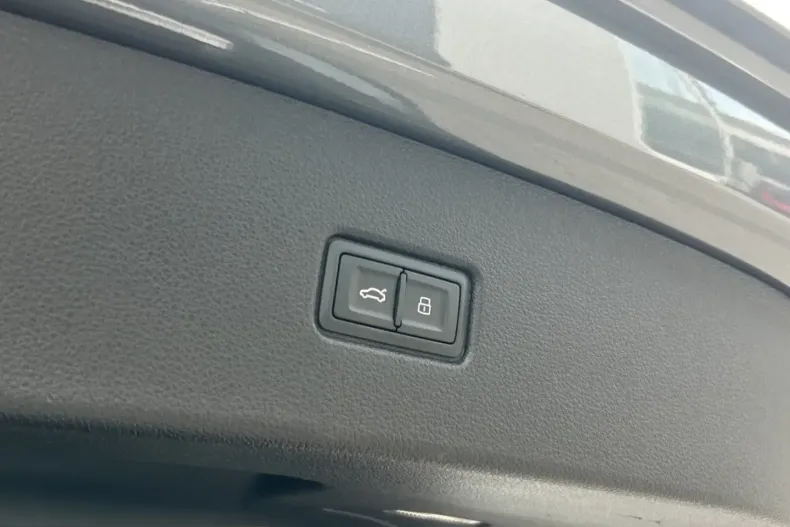 Audi SQ5 din 2022 cu 93.500 km - oferta AUD257691 - foto 14