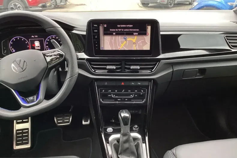 Volkswagen T-Roc din 2025 cu 2.800 km - oferta VOL257695 - foto 8