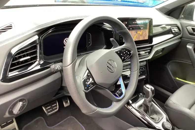 Volkswagen T-Roc din 2025 cu 2.800 km - oferta VOL257695 - foto 15