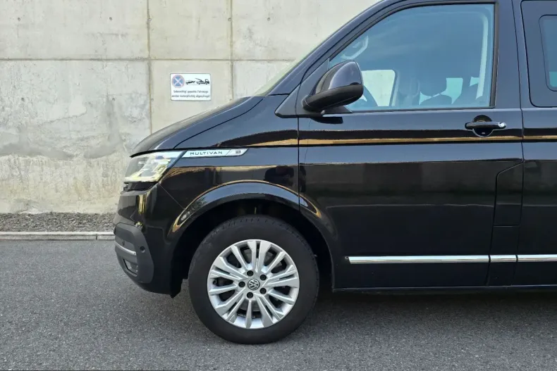 Volkswagen T6 Multivan din 2022 cu 72.278 km - oferta VOL257696 - foto 7