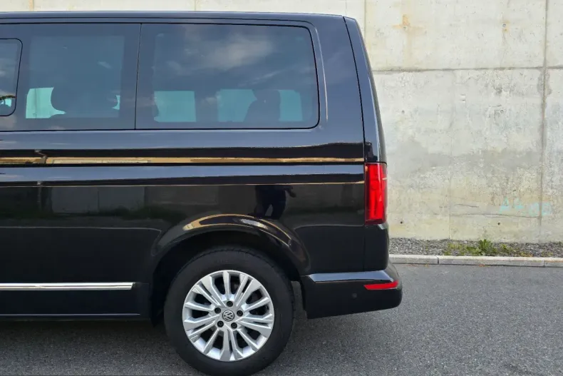 Volkswagen T6 Multivan din 2022 cu 72.278 km - oferta VOL257696 - foto 10