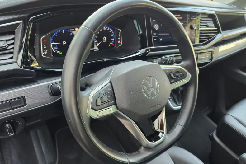 Volkswagen T6 Multivan din 2022 cu 72.278 km - oferta VOL257696 - foto 26