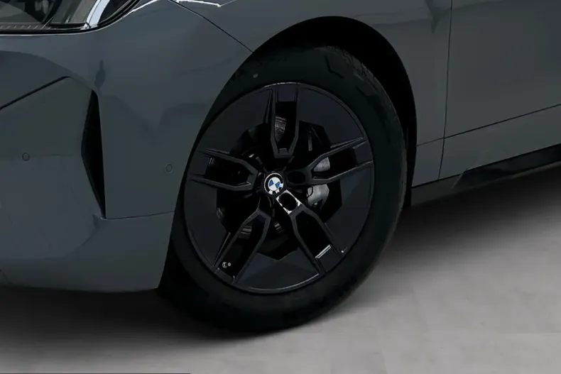 BMW iX din 2025 cu 15.445 km - oferta BMW257698 - foto 5