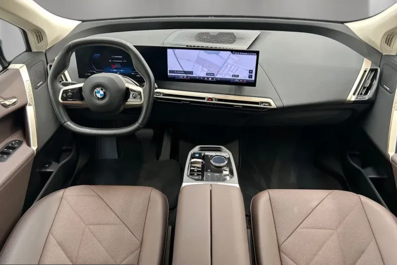 BMW iX din 2025 cu 15.445 km - oferta BMW257698 - foto 9