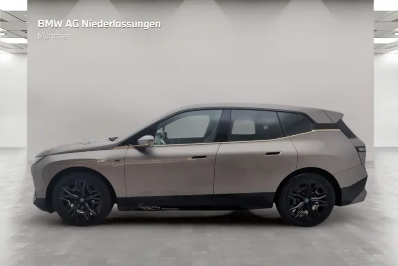 BMW iX din 2023 cu 46.906 km - oferta BMW257700 - foto 2