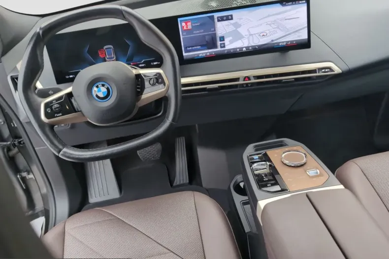 BMW iX din 2023 cu 46.906 km - oferta BMW257700 - foto 8