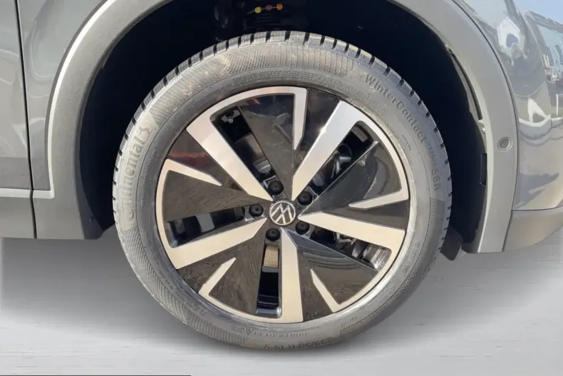 Volkswagen Tiguan din 2025 cu 3.600 km - oferta VOL257719 - foto 11