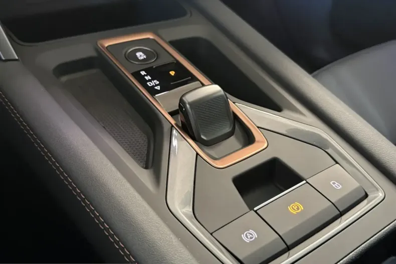 Cupra Formentor din 2025 cu 13.085 km - oferta CUP257728 - foto 26