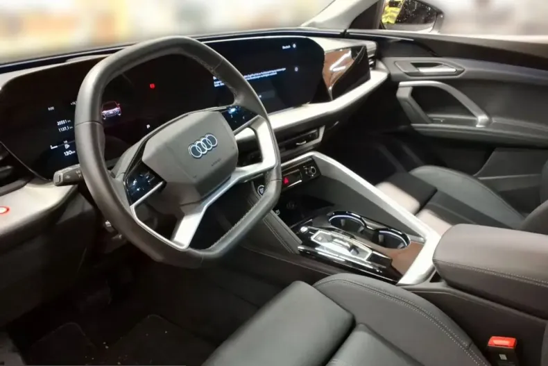 Audi Q5 din 2026 cu 20.600 km - oferta AUD257750 - foto 3