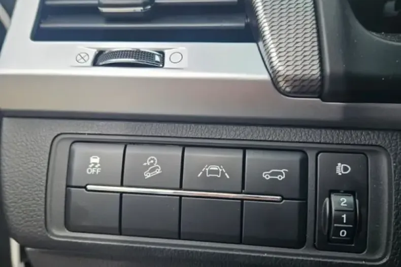 Ssangyong REXTON din 2022 cu 19.766 km - oferta SSA257752 - foto 10