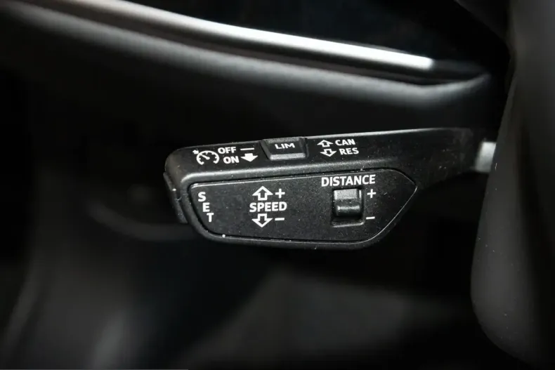 Audi A8 din 2023 cu 55.211 km - oferta AUD257754 - foto 17