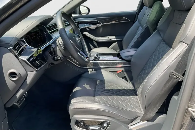 Audi A8 din 2023 cu 67.487 km - oferta AUD257755 - foto 8