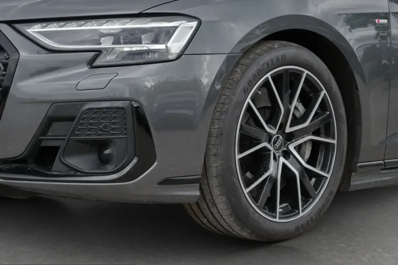 Audi A8 din 2025 cu 39.527 km - oferta AUD257756 - foto 3