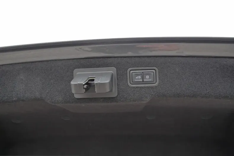 Audi A8 din 2025 cu 39.527 km - oferta AUD257756 - foto 22