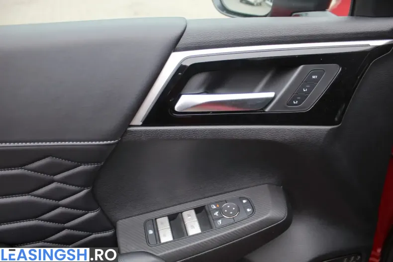 Mitsubishi Plug-in Hybrid Outlander din 2025 cu 9.500 km - oferta MIT257762 - foto 13
