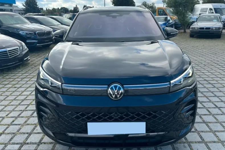 Volkswagen Tiguan din 2025 cu 36.000 km - oferta VOL257763 - foto 2