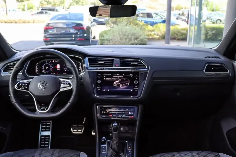 Volkswagen Tiguan din 2024 cu 22.900 km - oferta VOL257764 - foto 14