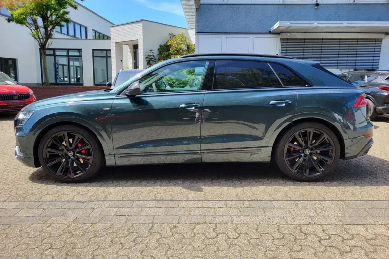 Audi Q8 din 2023 cu 44.821 km - oferta AUD257765 - foto 3