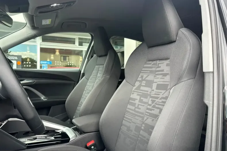 Audi Q5 din 2025 cu 16.400 km - oferta AUD257767 - foto 10