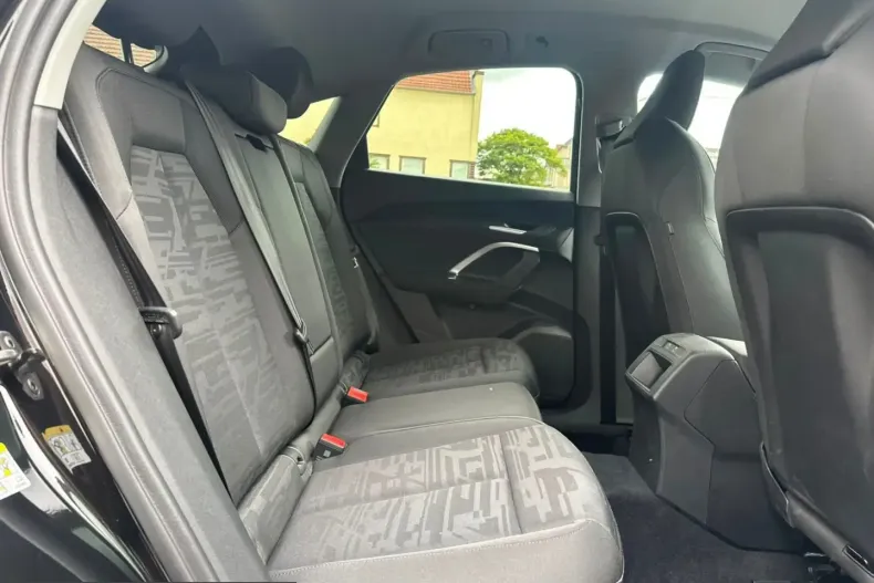 Audi Q5 din 2025 cu 16.400 km - oferta AUD257767 - foto 18