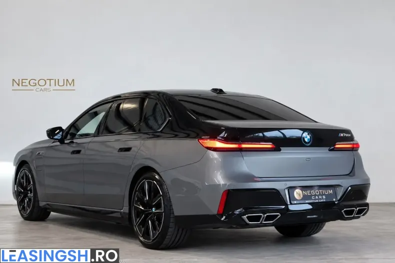 BMW M760 (Seria 7) din 2023 cu 45.000 km - oferta BMW257768 - foto 5