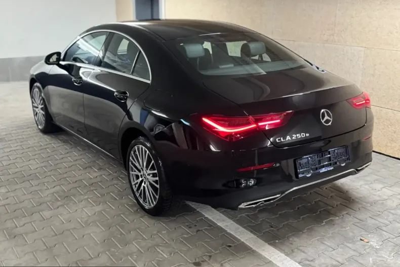 Mercedes-Benz CLA 250 (Clasa CLA) din 2023 cu 65.430 km - oferta MER257773 - foto 5