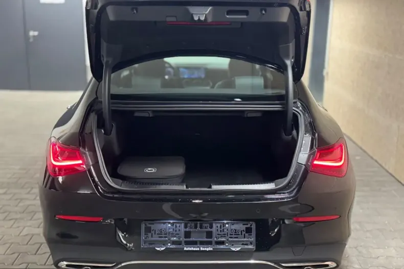 Mercedes-Benz CLA 250 (Clasa CLA) din 2023 cu 65.430 km - oferta MER257773 - foto 23