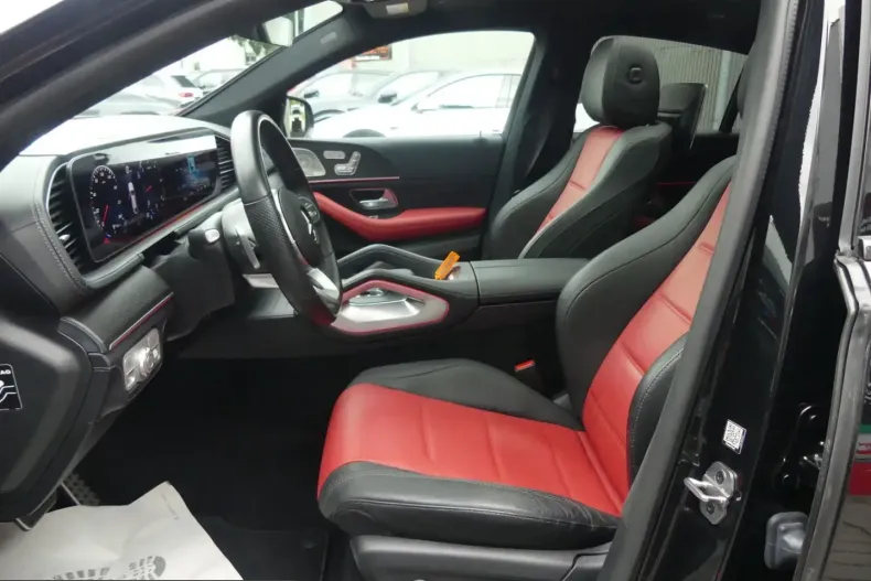 Mercedes-Benz GLE 400 (Clasa GLE) din 2023 cu 32.948 km - oferta MER257774 - foto 3