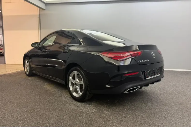 Mercedes-Benz CLA 250 (Clasa CLA) din 2023 cu 65.000 km - oferta MER257775 - foto 4