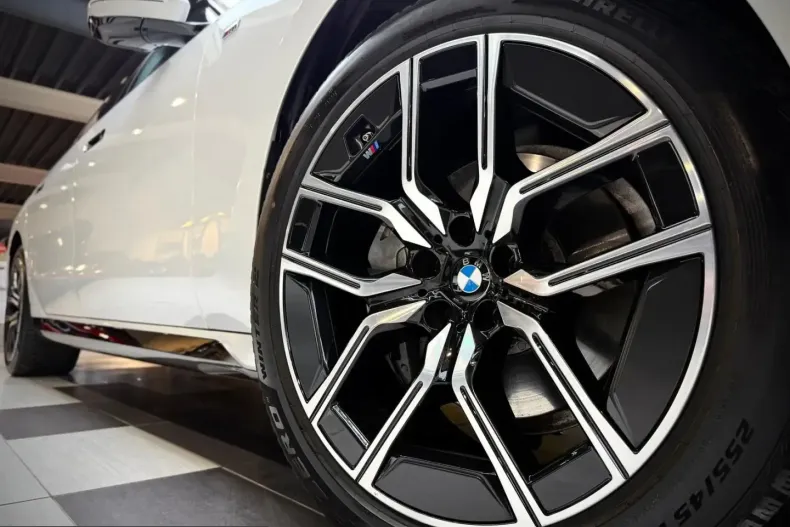 BMW 740 (Seria 7) din 2024 cu 42.000 km - oferta BMW257777 - foto 7